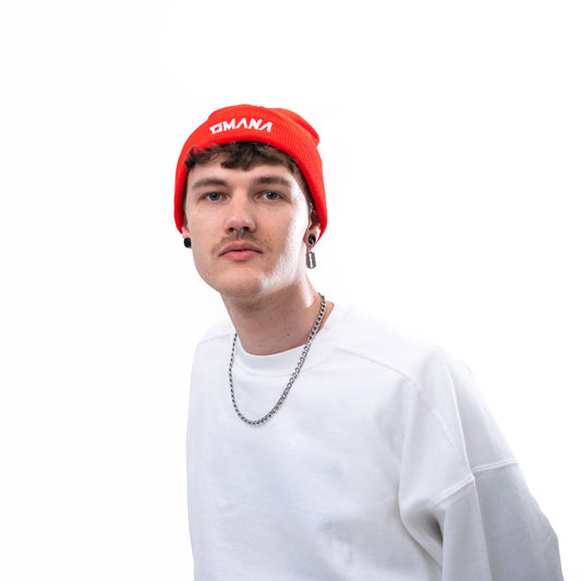 Шапка OMANA Червона