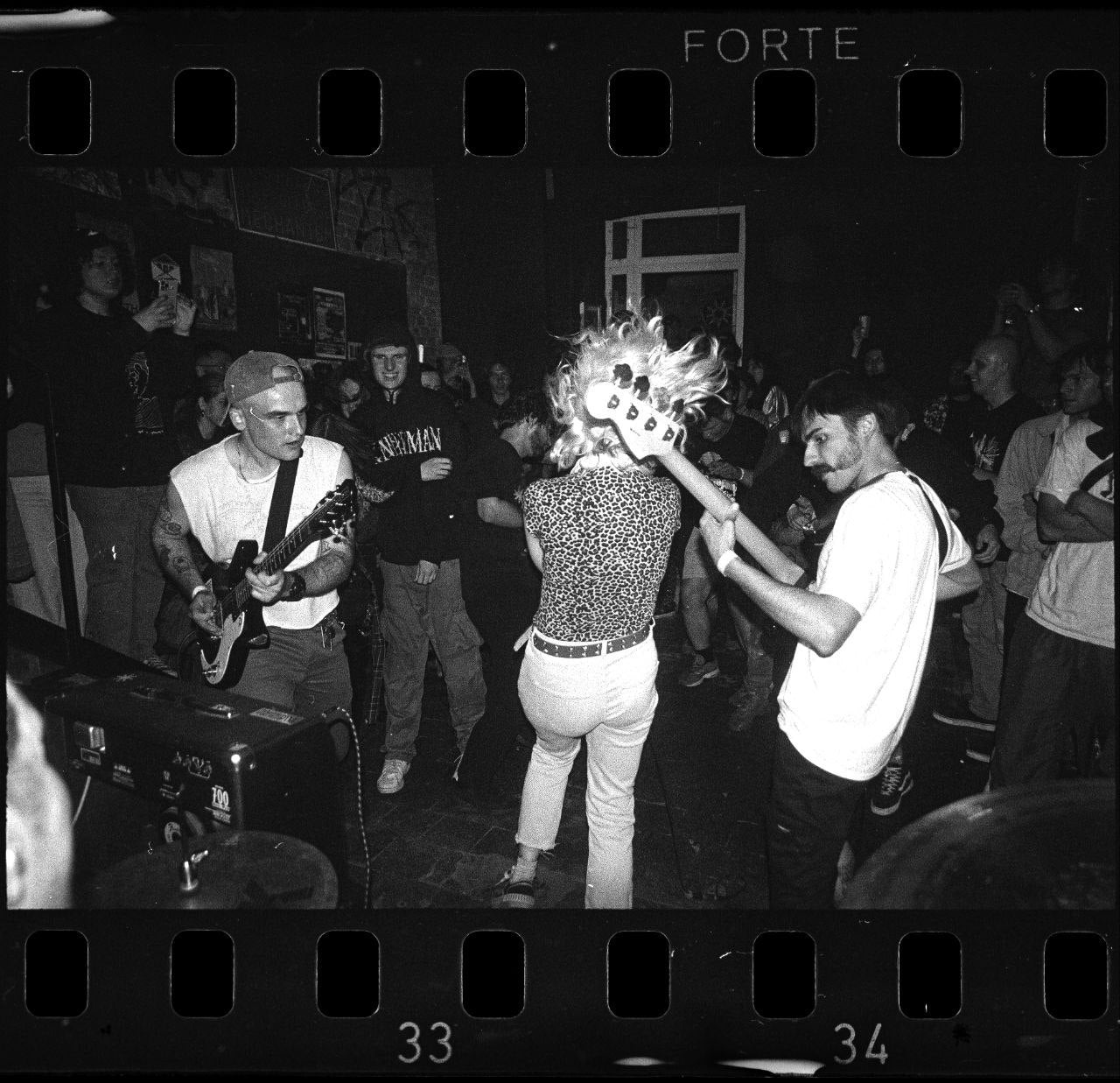 Фото гурту sportcafé