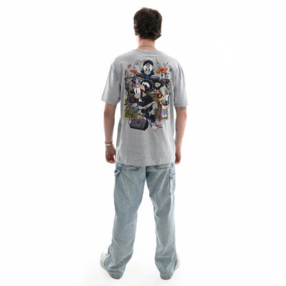 Футболка The Artistic Rats на моделі ззаду