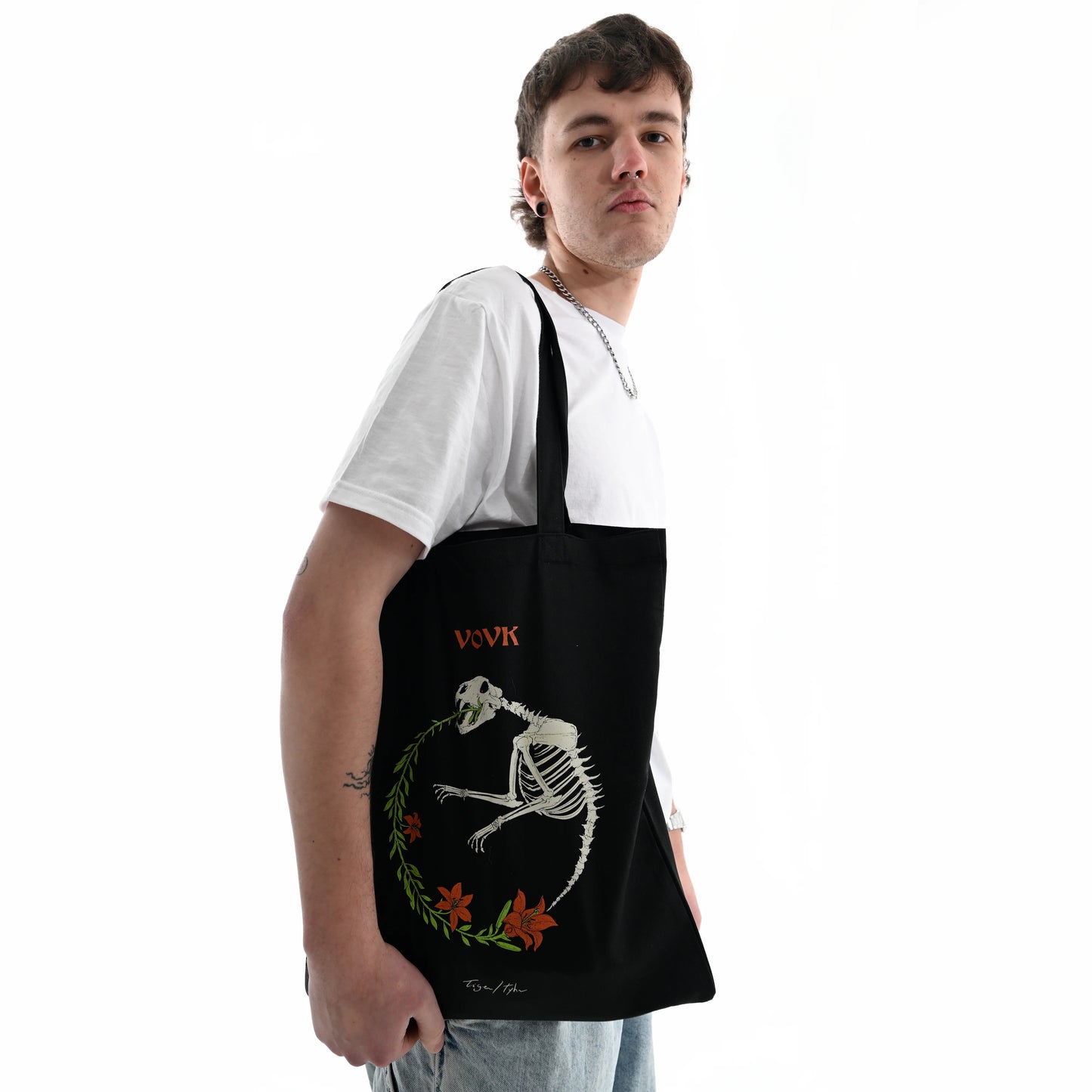 Шопер "TIGER" Vøvk вживу