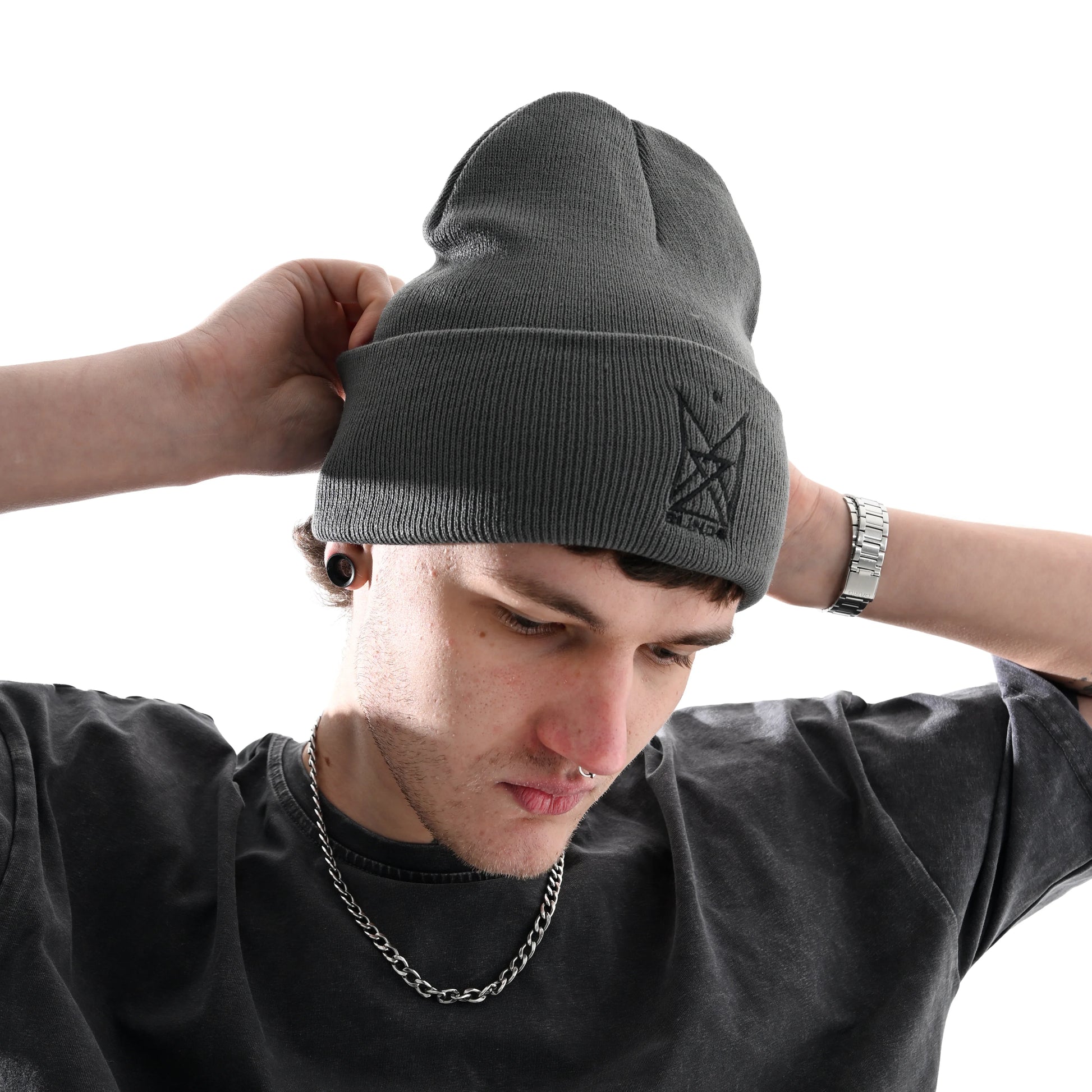 Шапка BLIND8 Сіра