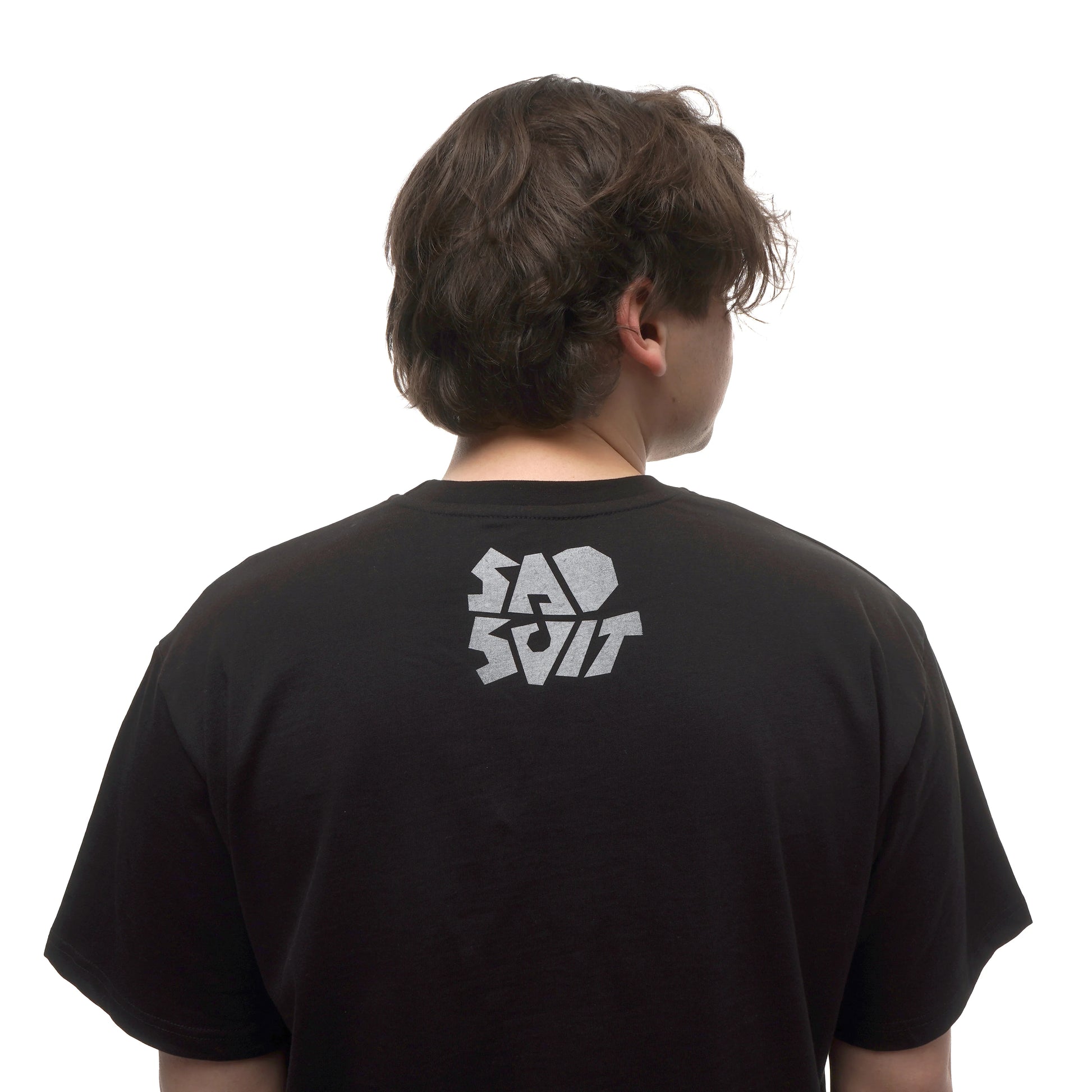Футболка «Під Звуки Касет» Чорна SadSvit на моделі ззаду