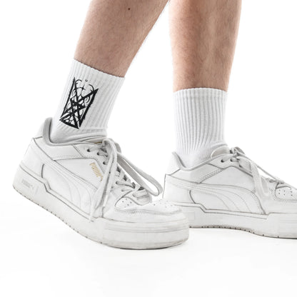 Шкарпетки BLIND8 Білі за взуттям