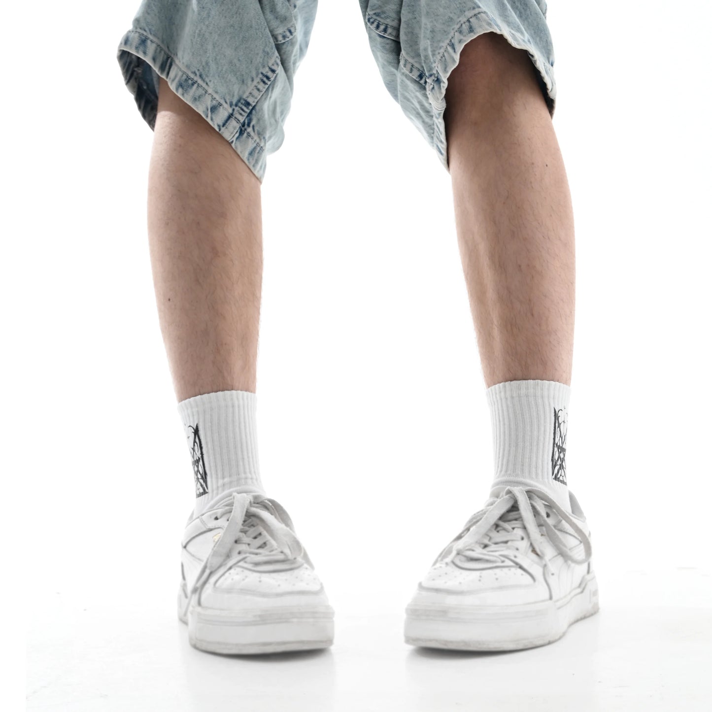 Шкарпетки BLIND8 Білі спереду